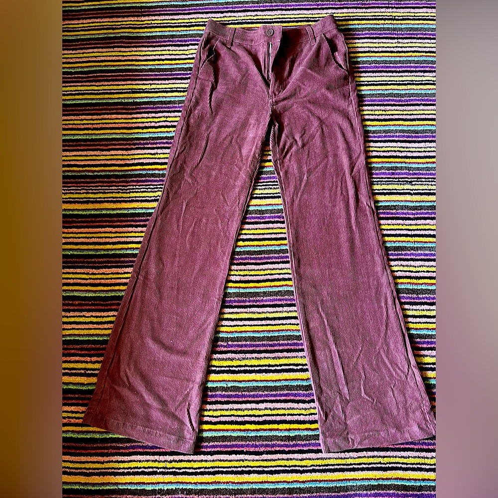 Reformation rusty pink hi-waisted corduroy bell bottoms - sz 29
